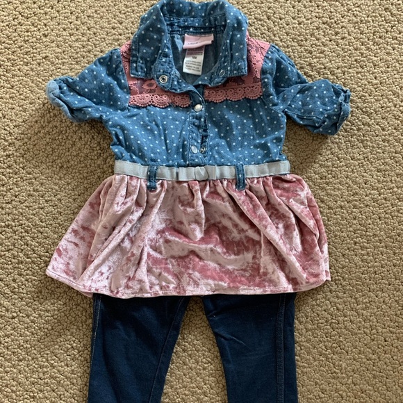 Two piece set 18months - Picture 1 of 3